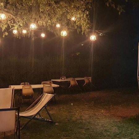 Cabane 2/3 Pers Au Camping Les Patis Nazelles-Negron 外观 照片