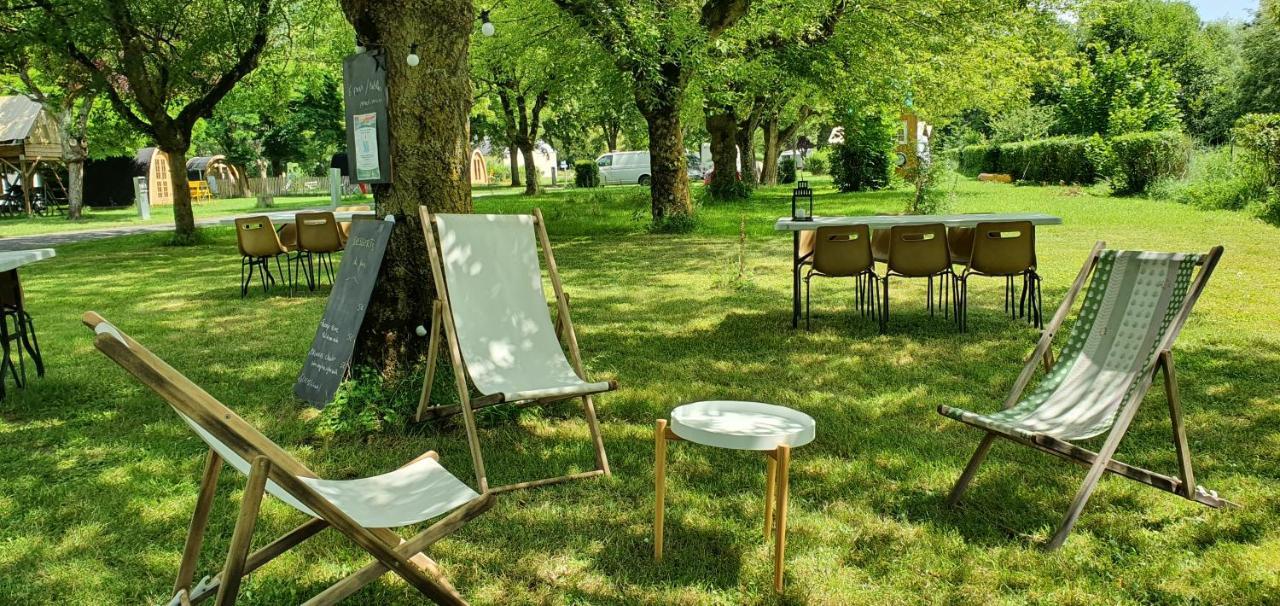 Cabane 2/3 Pers Au Camping Les Patis Nazelles-Negron 外观 照片